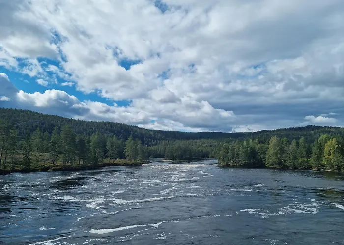 Vakantiehuis Heyerdahl Main House Åmli