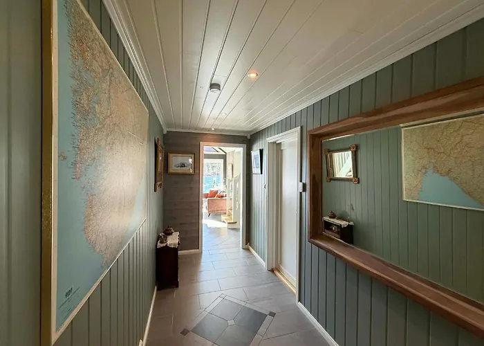 Heyerdahl Main House Amli