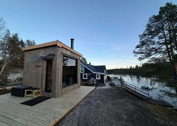 Heyerdahl Main House Holiday home Amli